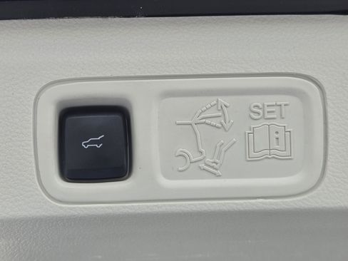 Used 2022 Lincoln Navigator Black Label AWD/4WD image 18
