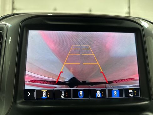 Used 2022 GMC Sierra 2500 Denali w/ Denali Black Diamond Edition image 31