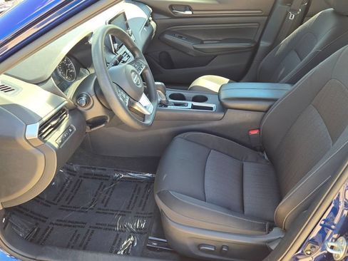 Used 2020 Nissan Altima 2.5 S FWD image 19