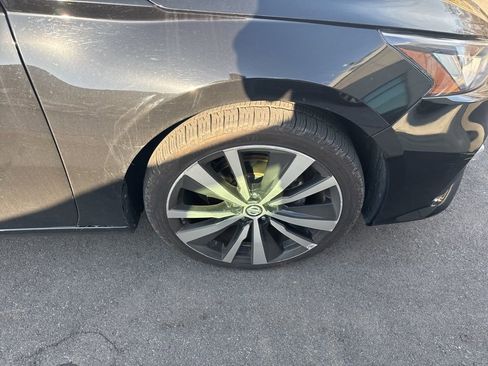 Used 2022 Nissan Altima 2.5 SR image 11