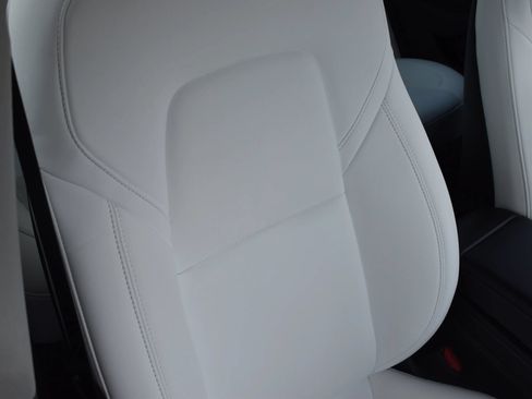 Used 2023 Tesla Model 3 Long Range AWD/4WD image 16