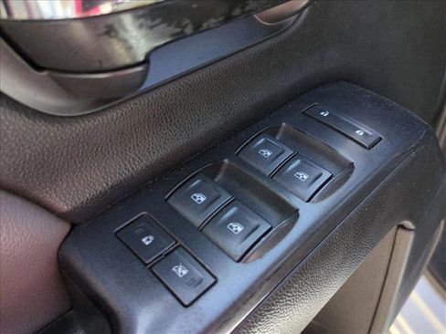 Used 2015 Chevrolet Silverado 1500 W/T RWD image 12