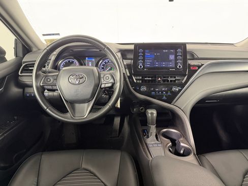 Used 2023 Toyota Camry SE FWD image 28