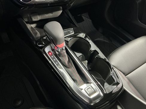 New 2026 Chevrolet Trax RS w/ Sunroof Package image 29