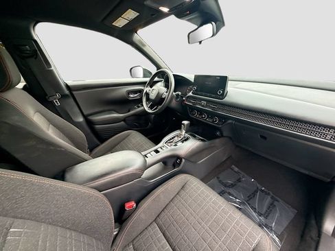 Used 2023 Honda HR-V Sport image 26
