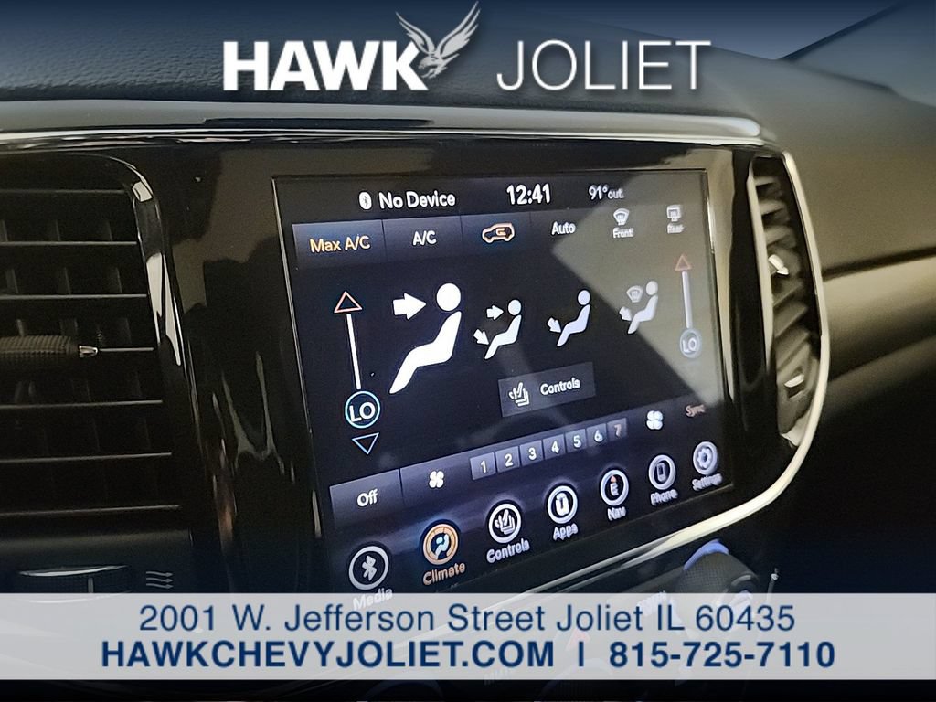 Used 2022 Jeep Grand Cherokee Laredo X AWD/4WD image 18