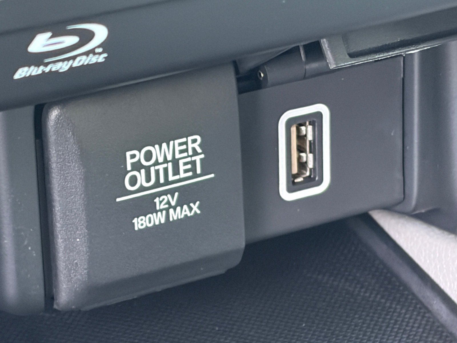 Used 2019 Honda Pilot Touring image 32