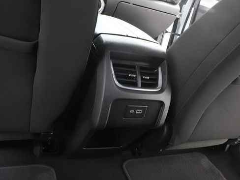 Used 2020 Chevrolet Blazer LT FWD image 22