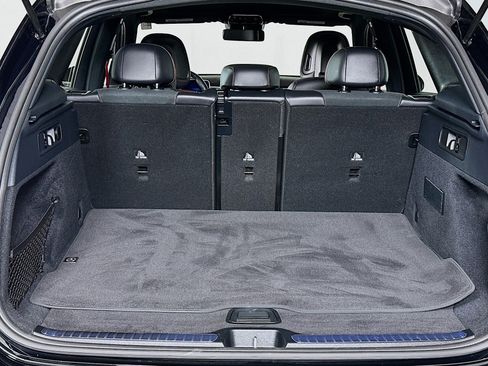 Used 2024 Mercedes-Benz GLC 43 AMG 4MATIC image 26