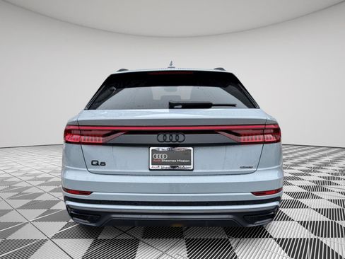 Used 2023 Audi Q8 Prestige w/ Prestige Package image 6