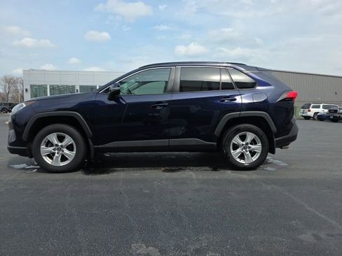 Used 2021 Toyota RAV4 XLE w/ Convenience Package image 20