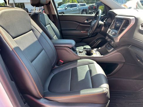 Used 2023 GMC Acadia AT4 w/ Technology Package AWD/4WD image 14