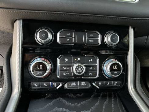 Certified 2023 GMC Yukon XL Denali w/ Max Trailering Package AWD/4WD image 27