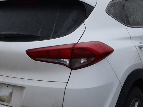 Used 2017 Hyundai Tucson SE Plus image 8