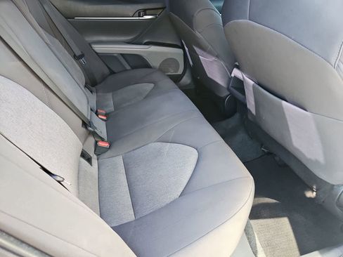 Used 2023 Toyota Camry LE image 21