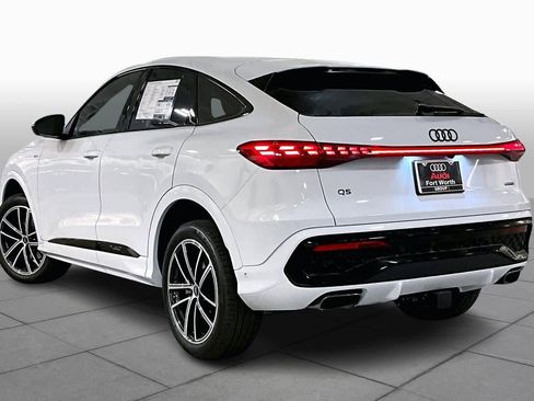 New 2026 Audi Q5 Premium Plus image 12