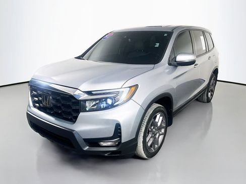Used 2023 Honda Passport EX-L image 4