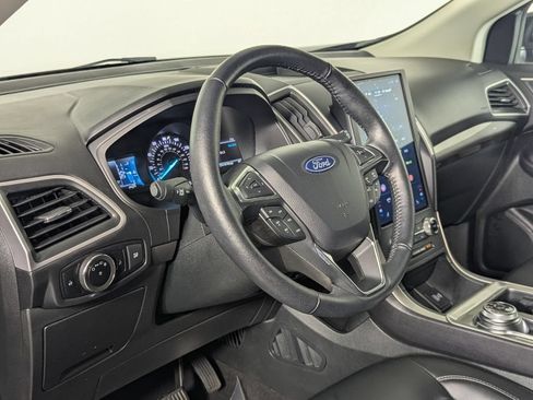 Used 2024 Ford Edge SEL AWD/4WD image 11