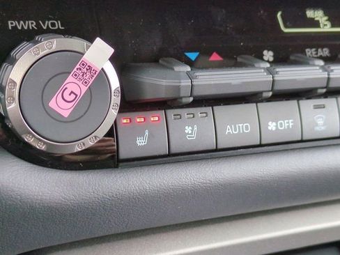 New 2026 Toyota Sequoia Platinum image 12