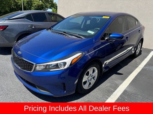 Used 2017 Kia Forte LX FWD image 8