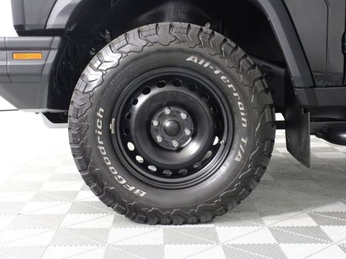 Used 2025 INEOS Grenadier AWD/4WD image 28