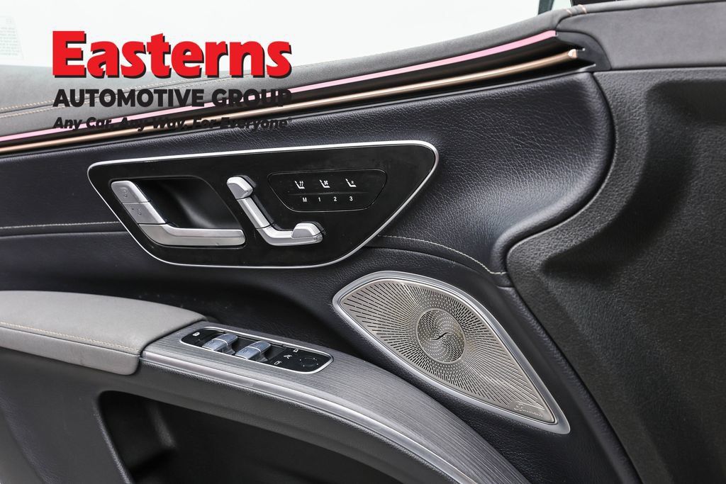 Used 2023 Mercedes-Benz EQS 450+ SUV image 21