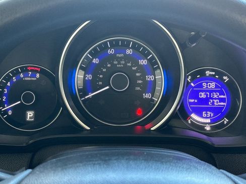 Used 2020 Honda Fit LX image 18