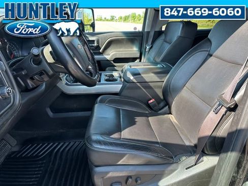 Used 2015 Chevrolet Silverado 2500 LTZ image 12