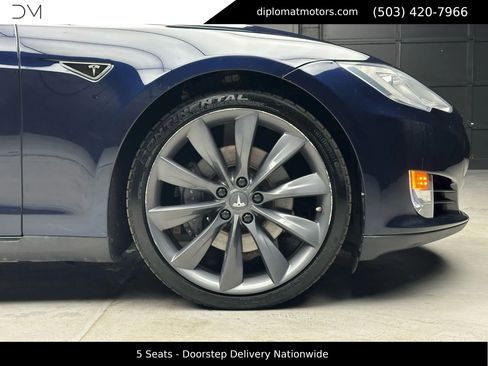 Used 2013 Tesla Model S Performance RWD image 37