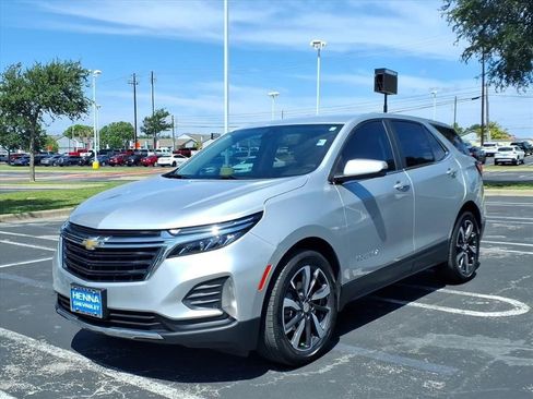 Used 2022 Chevrolet Equinox LT FWD image 12