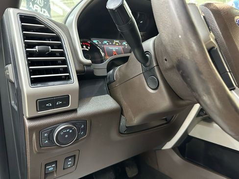 Used 2018 Ford F150 King Ranch w/ Equipment Group 601A Luxury image 21