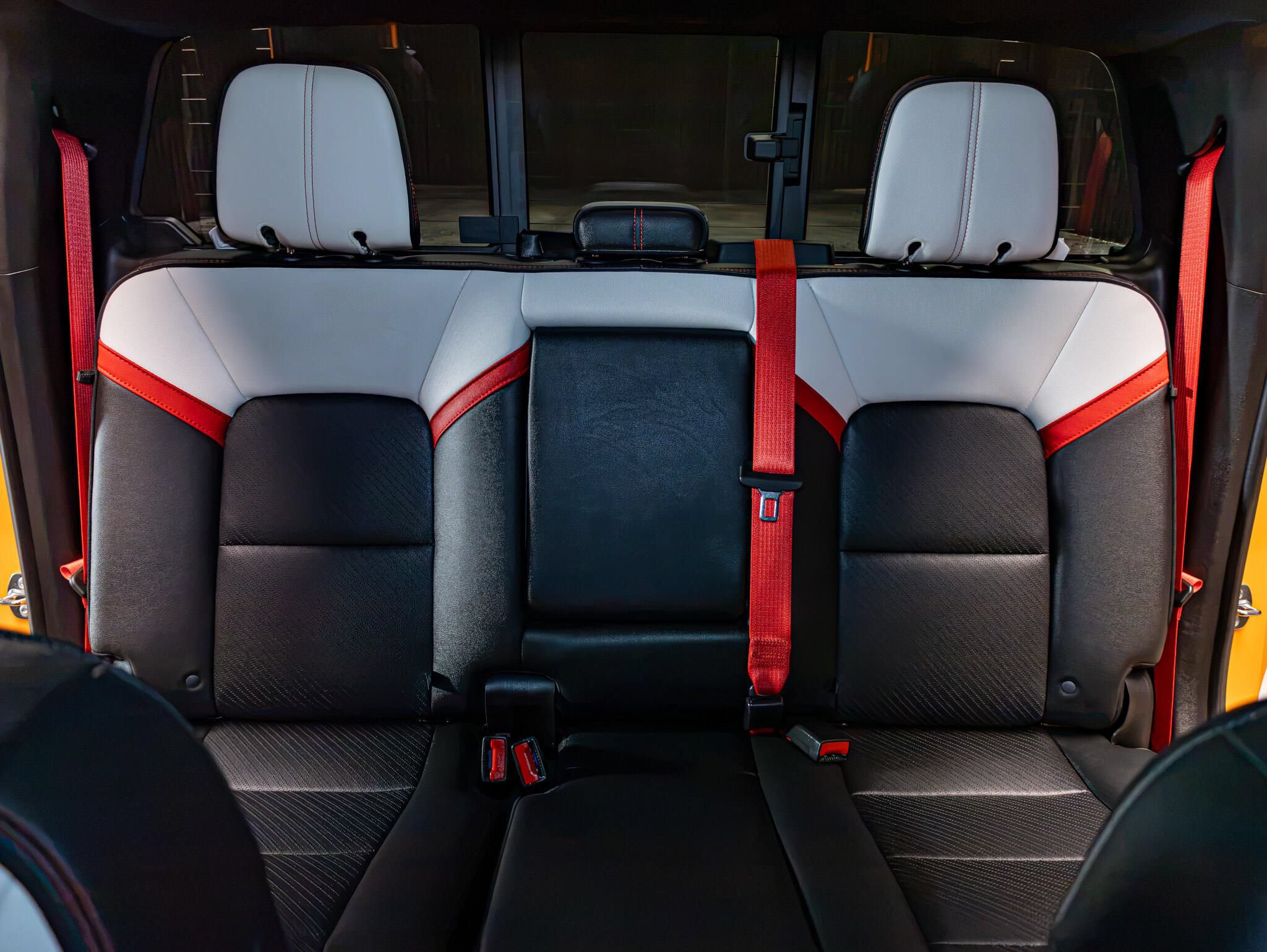 Used 2025 GMC Canyon AT4 w/ AT4X Package AWD/4WD image 25