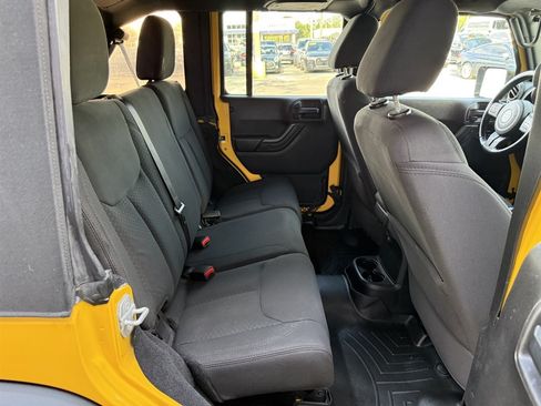 Used 2015 Jeep Wrangler Unlimited Sport w/ Quick Order Package 24S AWD/4WD image 14