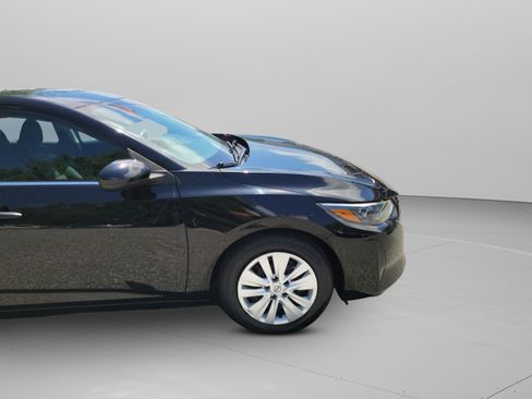 Used 2024 Nissan Sentra S FWD image 31
