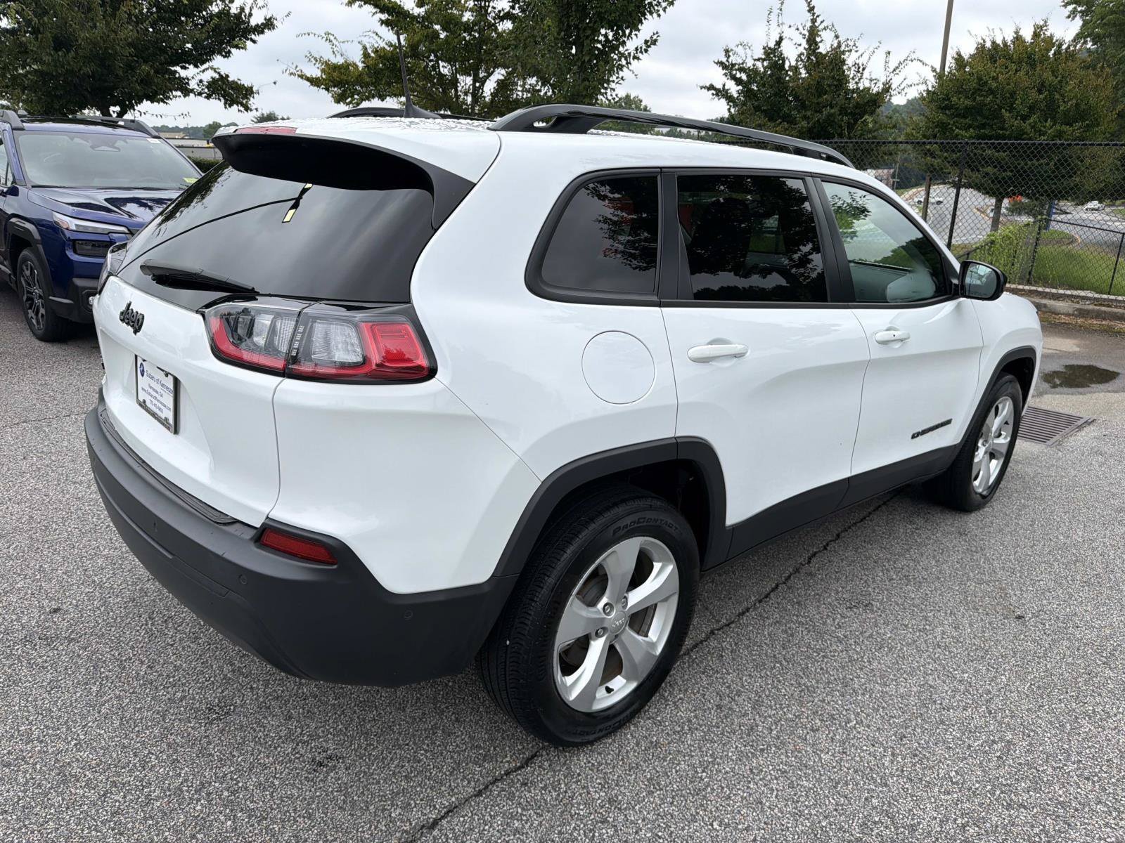 Used 2023 Jeep Cherokee Altitude Lux AWD/4WD image 9