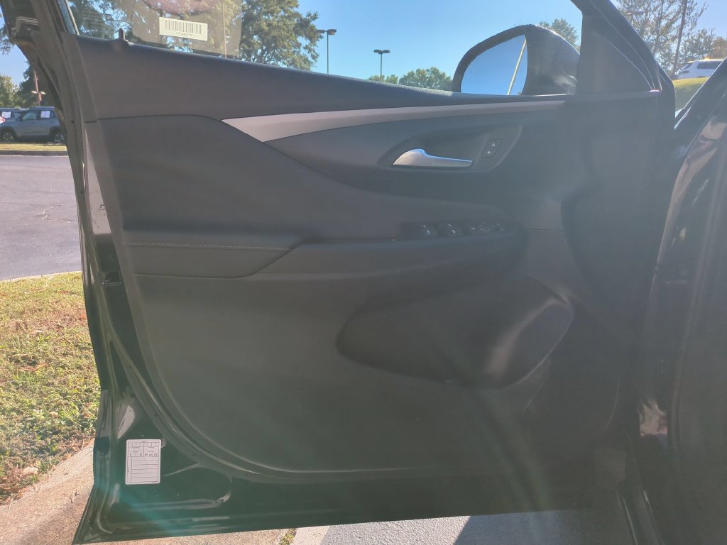 Used 2026 Buick Envista Preferred FWD image 9
