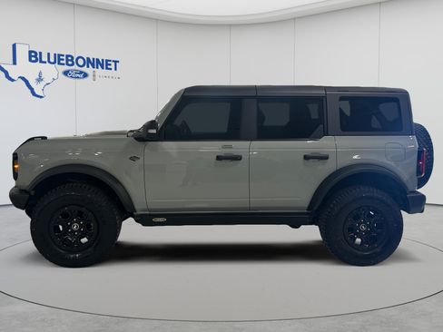 Used 2022 Ford Bronco Wildtrak AWD/4WD image 8