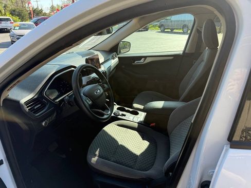 Used 2020 Ford Escape SE AWD/4WD image 7