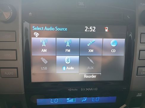 Used 2019 Toyota Tundra Limited w/ Limited Premium Package AWD/4WD image 15