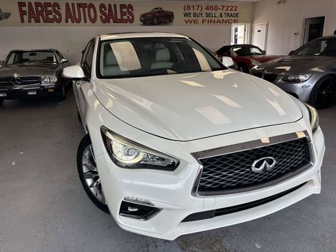 Used 2019 INFINITI Q50 Luxe w/ Essential Package (3.0T Luxe) RWD image 5