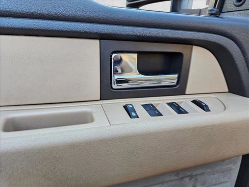 Used 2014 Ford F150 XLT w/ Equipment Group 302A Luxury image 9