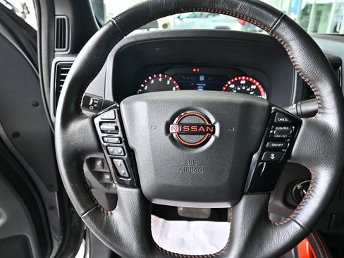 Certified 2024 Nissan Frontier PRO-4X w/ Technology Package AWD/4WD image 18