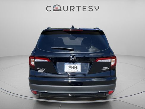 Used 2022 Honda Pilot Sport image 4