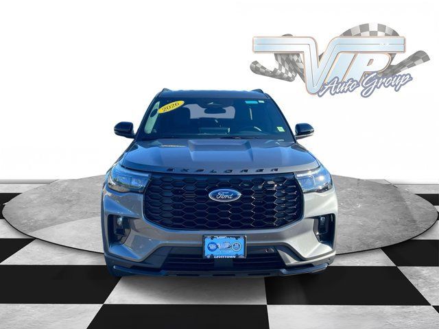 Used 2026 Ford Explorer ST-Line AWD/4WD image 2