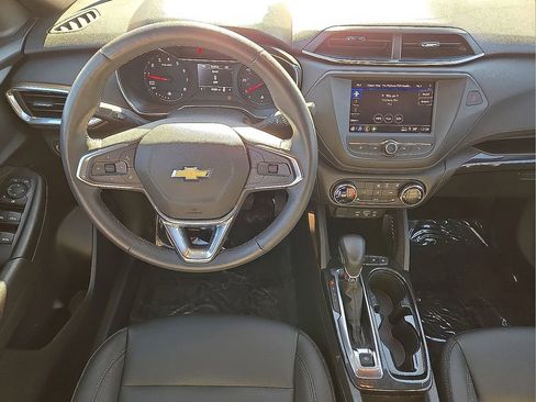 Used 2023 Chevrolet TrailBlazer ACTIV w/ Driver Confidence Package image 18
