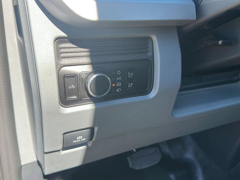 New 2026 Ford F250 XL RWD image 16