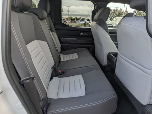 Used 2025 Toyota Tacoma TRD Sport AWD/4WD image 30