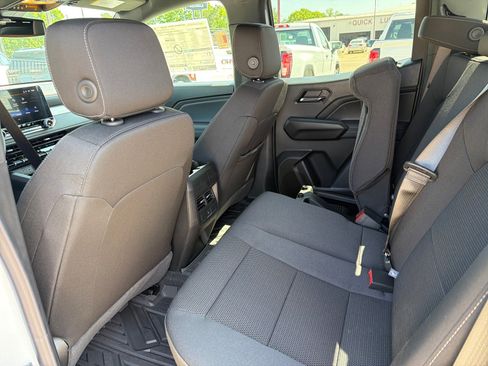 New 2026 Chevrolet Colorado LT RWD image 10
