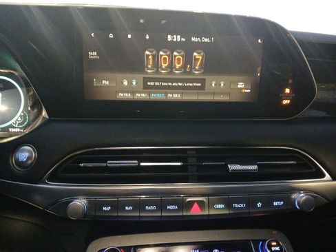 Used 2021 Hyundai Palisade Calligraphy image 27