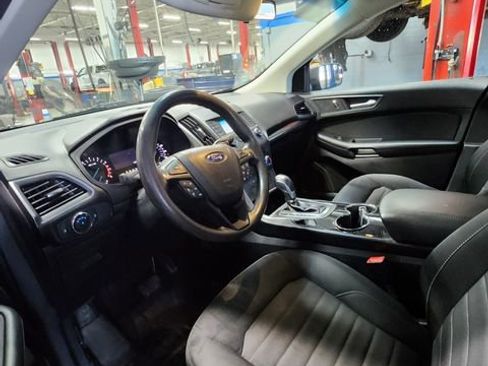 Used 2016 Ford Edge SE AWD/4WD image 7